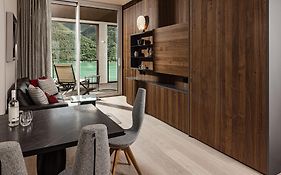 ARIA Wellbeing Retreat&SPA